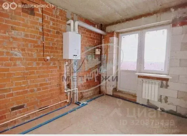 1-комнатная квартира: Калуга, Изумрудная улица, 18 (37.1 м) - Фото 2