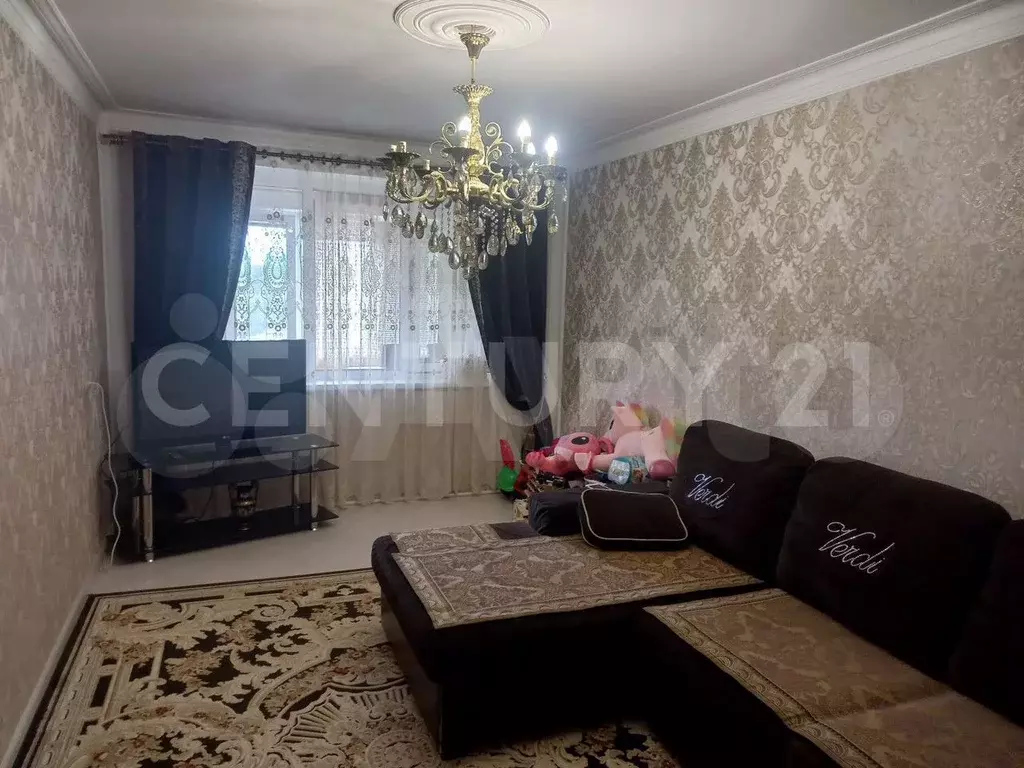 3-к. квартира, 72 м, 5/5 эт. - Фото 0