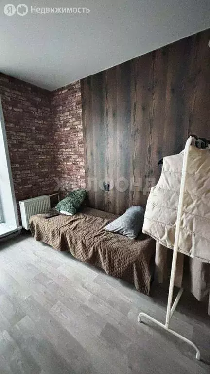 Квартира-студия: Новосибирск, улица Заслонова, 13/5 (27.3 м) - Фото 1