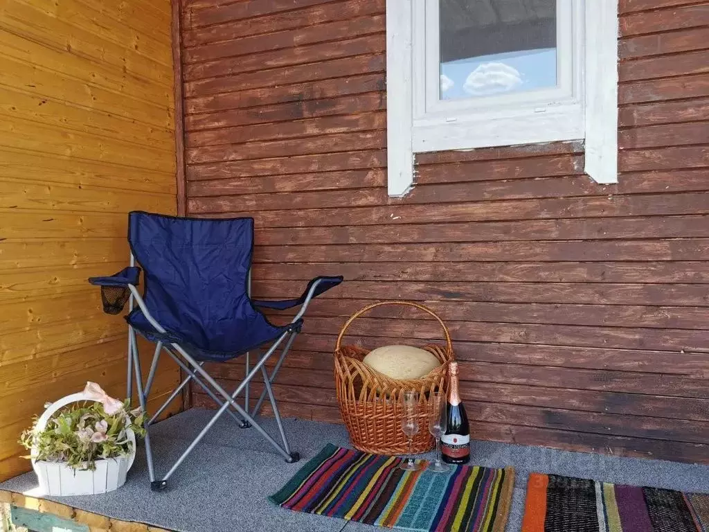 Дом в Новгородская область, Шимское городское поселение, д. Голино ул. ... - Фото 1