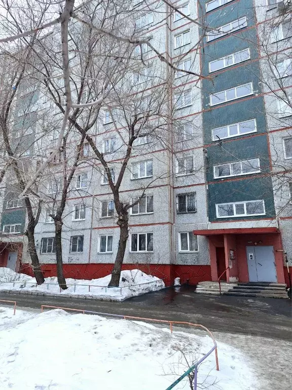 3-к кв. Омская область, Омск ул. Звездова, 130 (63.2 м) - Фото 1