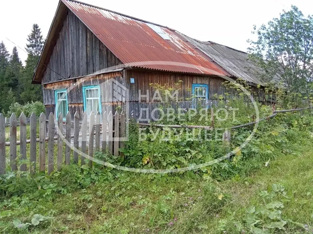 Дом в Пермский край, Лысьвенский городской округ, пос. Рассоленки ул. ... - Фото 0