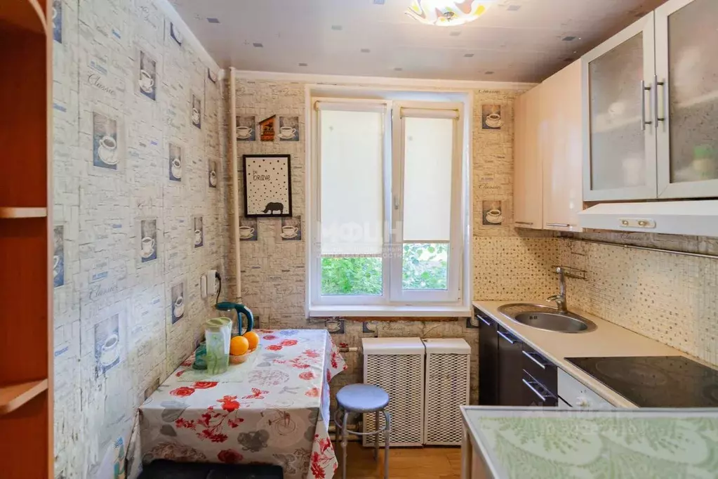 2-к кв. Карелия, Петрозаводск Краснофлотская ул., 21А (33.1 м) - Фото 0