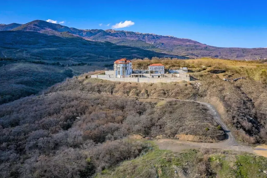 Участок в Крым, Ялта муниципальный округ, Гурзуф пгт ул. Дачная, 32 ... - Фото 1