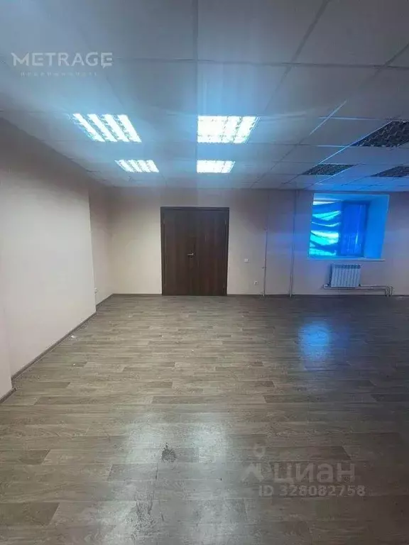 Торговая площадь в Новосибирская область, Обь ул. Калинина, 20 (119 м) - Фото 2