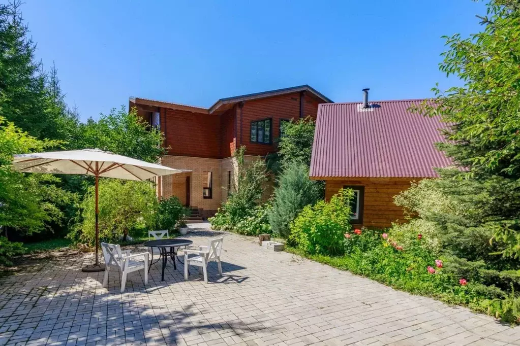 Дом в Татарстан, Лаишевский район, д. Матюшино, Миляш ДНТ 51 (320 м) - Фото 1