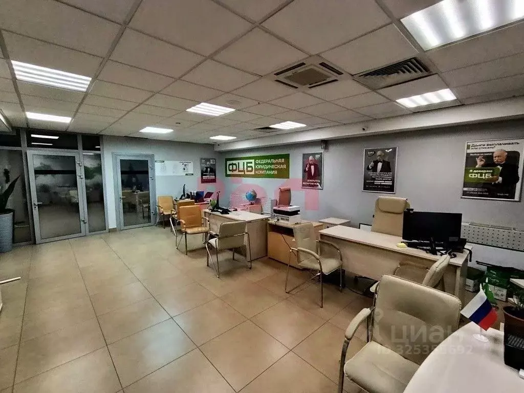 Офис в Курганская область, Курган ул. Карла Маркса, 76 (68 м) - Фото 1