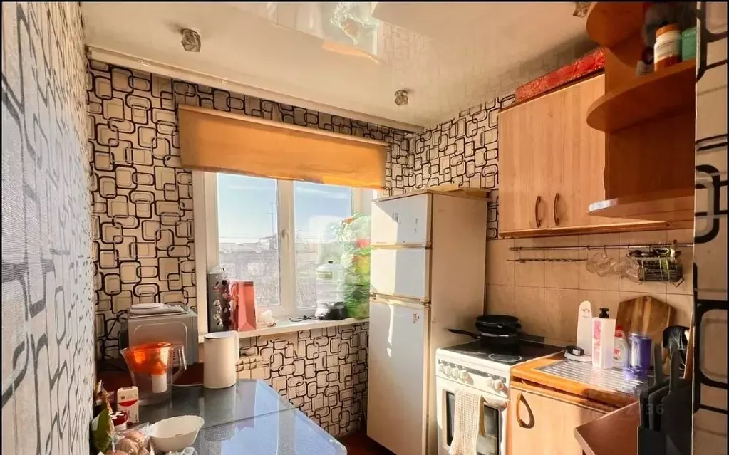 2-к кв. Кемеровская область, Новокузнецк ул. Тольятти, 10 (40.0 м) - Фото 1