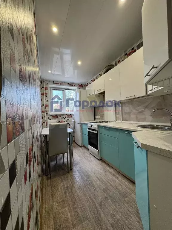 4-к. квартира, 57,9 м, 1/5 эт. - Фото 1