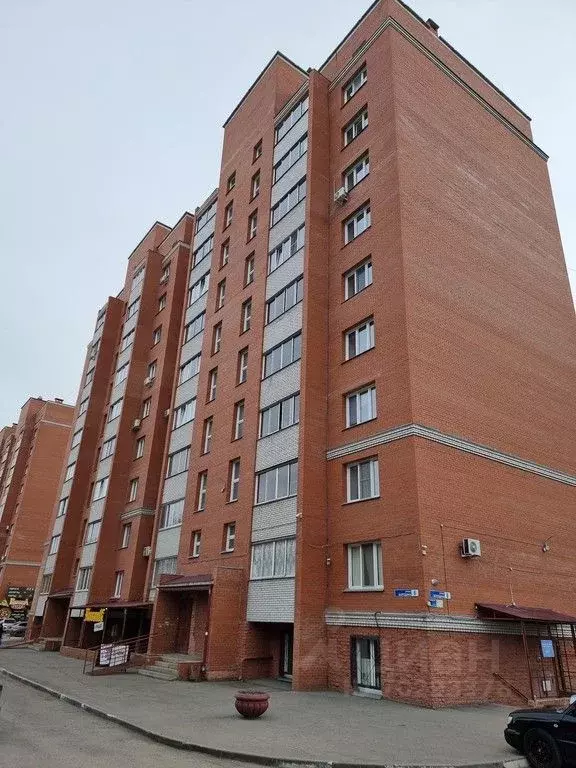 Торговая площадь в Омская область, Омск Заозерный мкр, ул. Бородина, 6 . - Фото 0