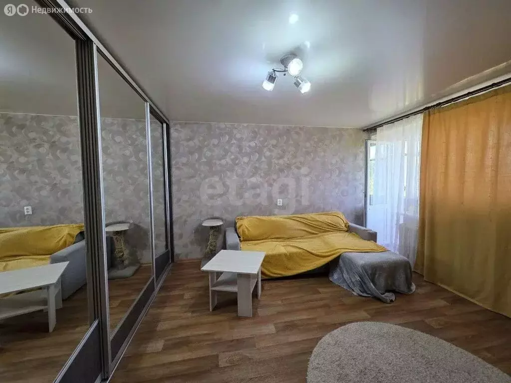 1-комнатная квартира: Киров, Октябрьский район, улица Свердлова, 28 ... - Фото 0