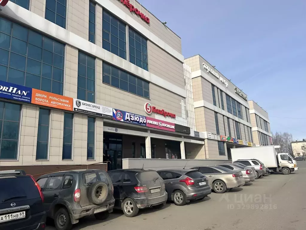 Помещение свободного назначения в Тверская область, Тверь ул. ... - Фото 1