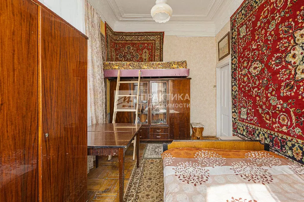 Продается комната в 5-комнатной квартире - Фото 2