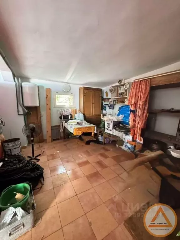 Гараж в Краснодарский край, Туапсе ул. Карла Маркса (45 м) - Фото 2