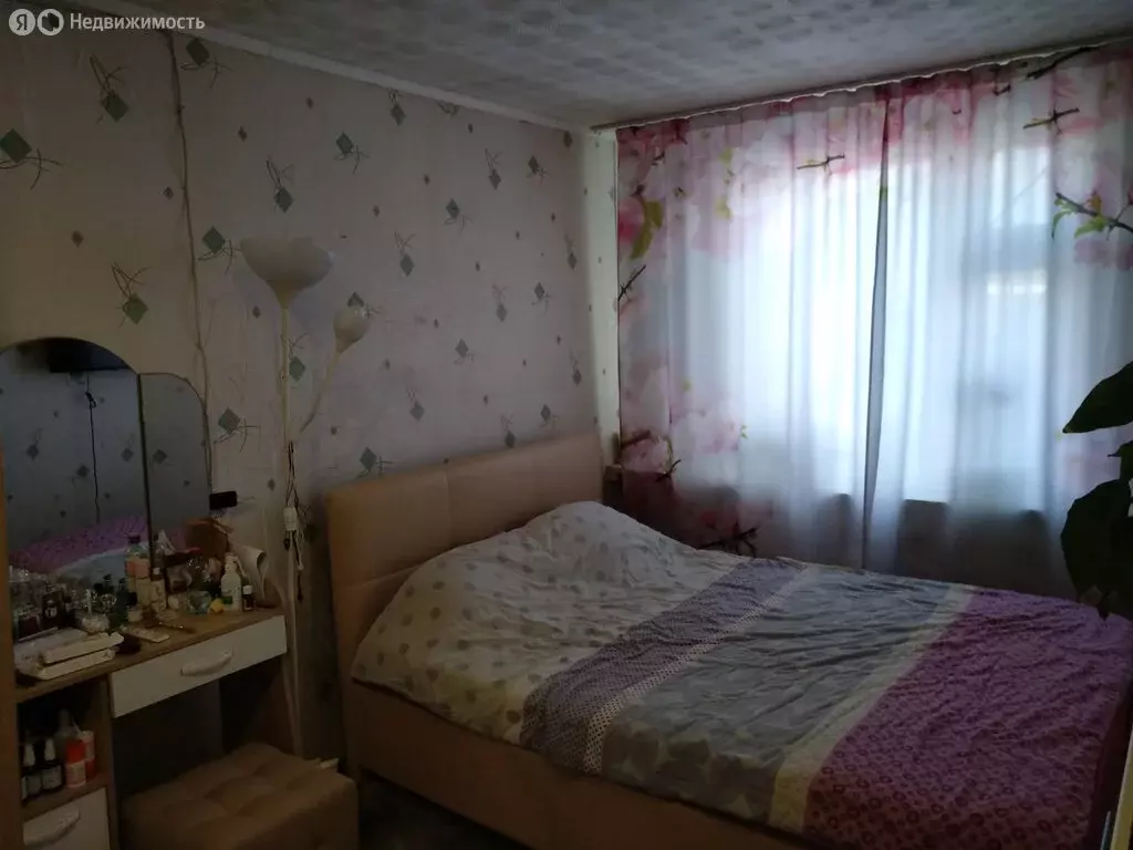 2-комнатная квартира: Свердловская область, муниципальное образование ... - Фото 1
