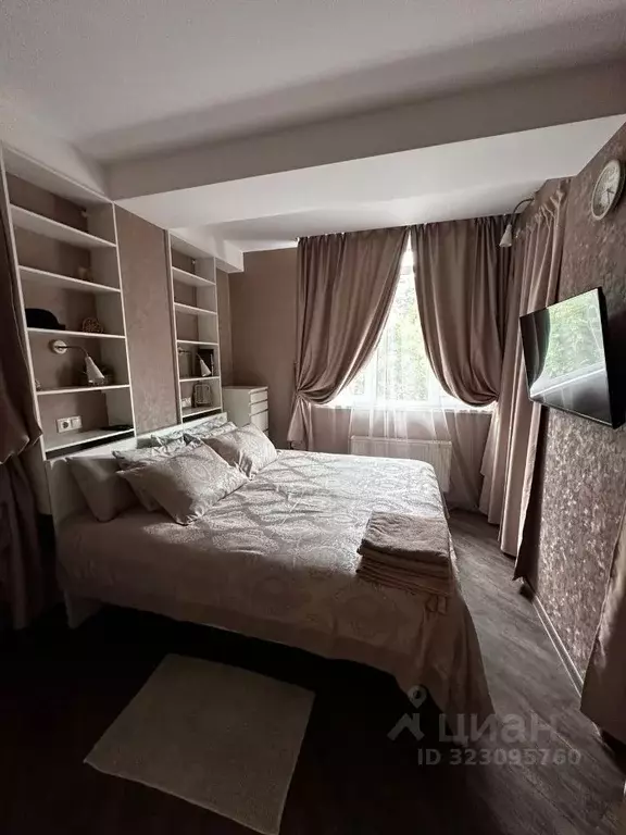 2-к кв. Краснодарский край, Сочи Завокзальный мкр, ул. Невская, 36 ... - Фото 0