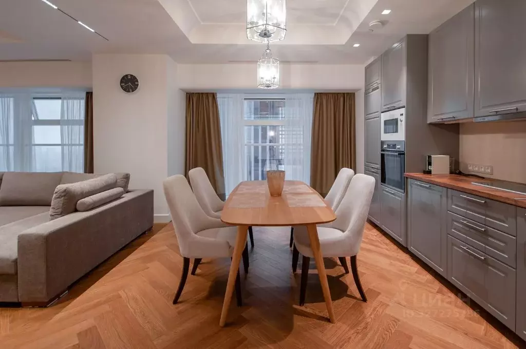 2-к кв. Москва 1-й Красногвардейский проезд, 15 (88.0 м) - Фото 2