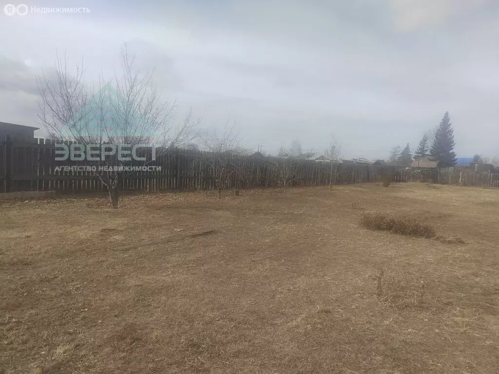 Дом в село Белый Яр, Октябрьская улица, 71 (70 м) - Фото 2