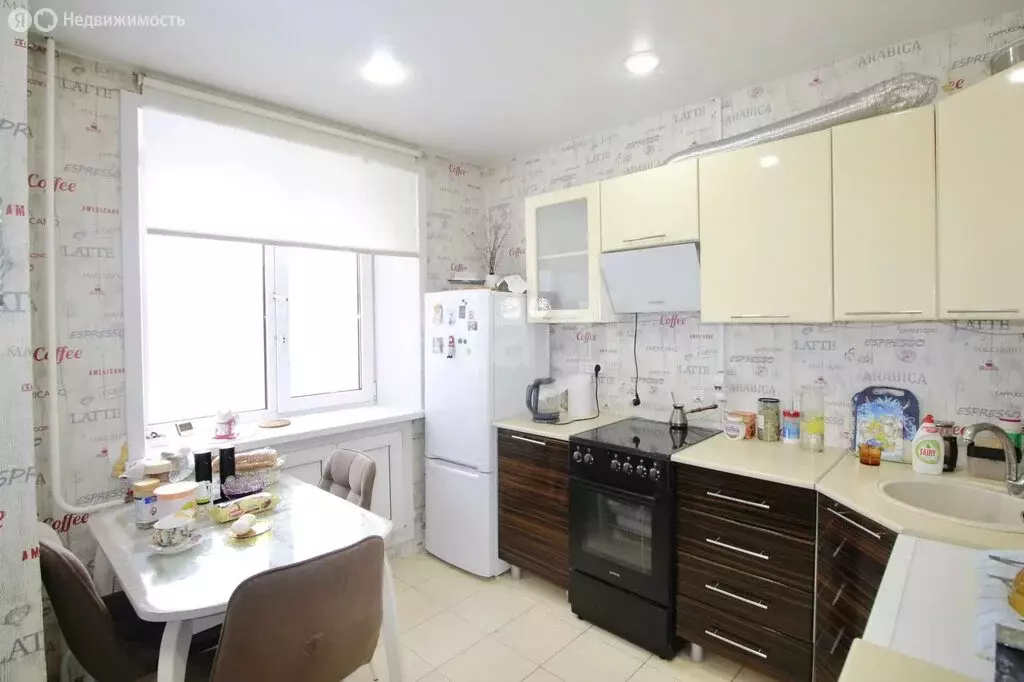 3-комнатная квартира: Чита, улица Бутина, 107 (61.7 м) - Фото 2