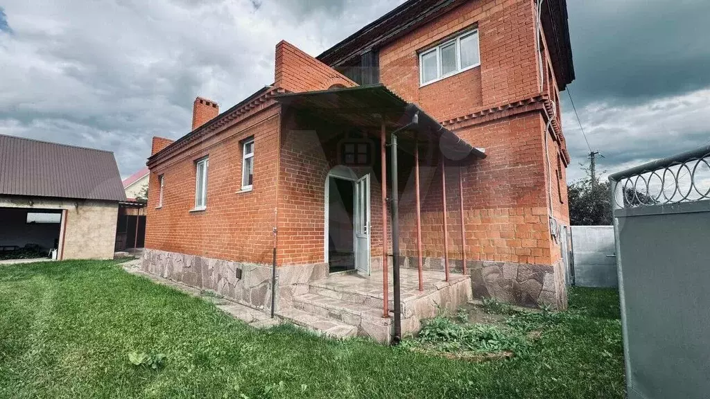 Дом 196,9 м на участке 13,4 сот. - Фото 1