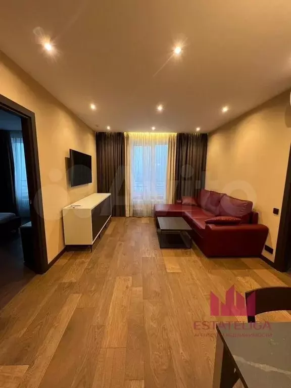 3-к. квартира, 90 м, 29/36 эт. - Фото 0