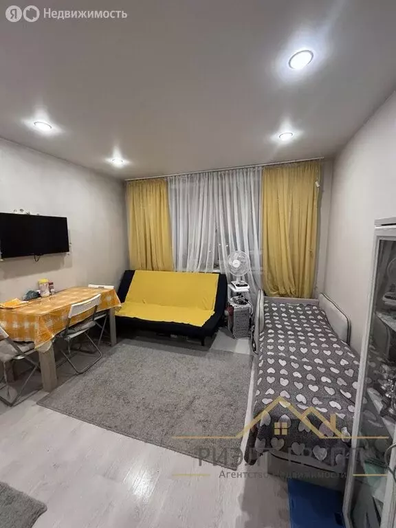 1к в 4-комнатной квартире (18 м) - Фото 1