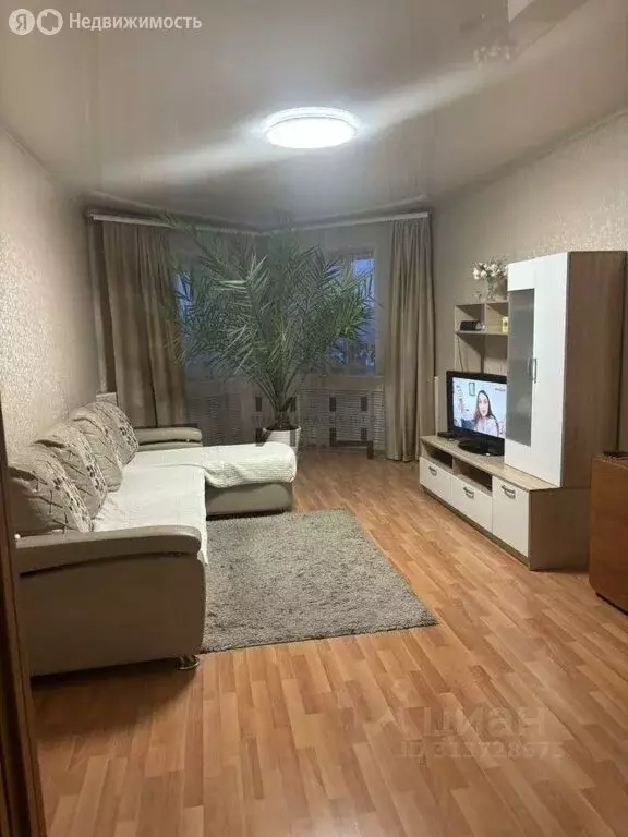 2-комнатная квартира: Чита, Крымская улица, 8 (65 м) - Фото 1