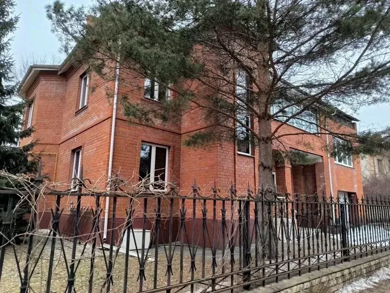 Коттедж в Москва ш. Энтузиастов, 88К14 (627 м) - Фото 0