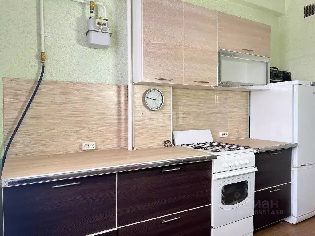 1-к кв. Белгородская область, Белгород ул. Щорса, 55а (38.6 м) - Фото 0