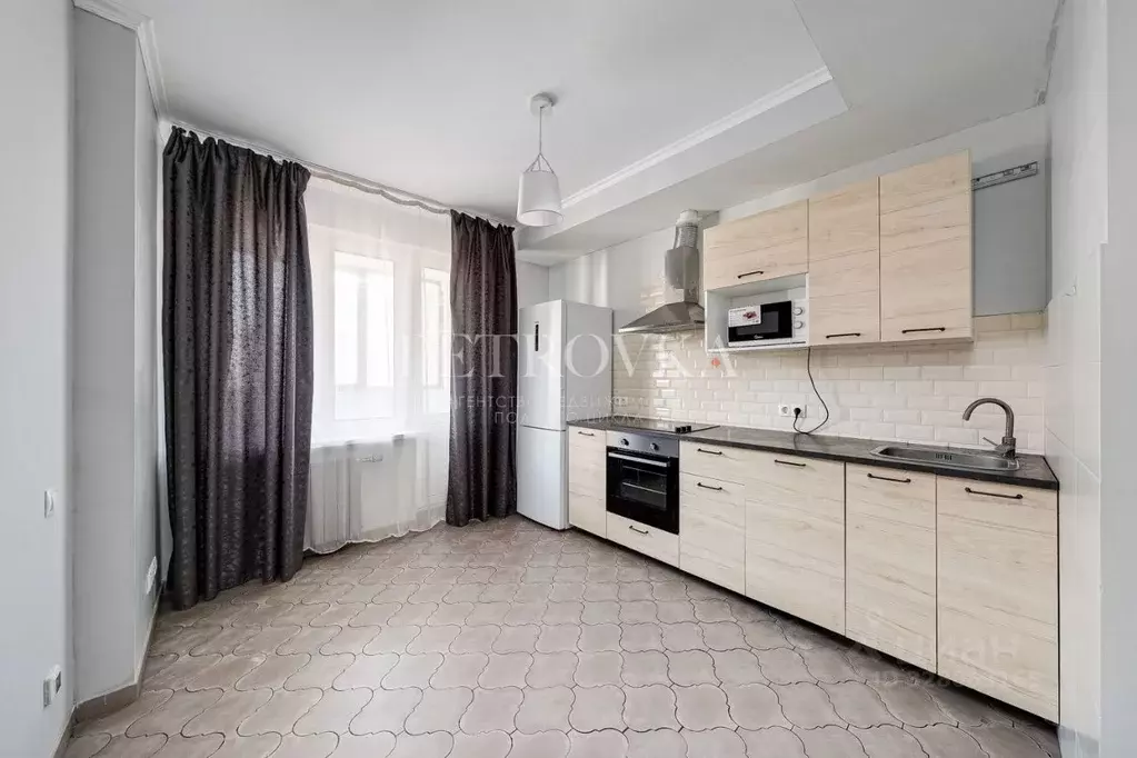 2-к кв. Московская область, Одинцово ул. Сколковская, 1Г (64.7 м) - Фото 1