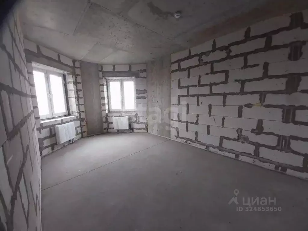 2-к кв. Калужская область, Калуга ул. 65 лет Победы, 4 (64.85 м) - Фото 1