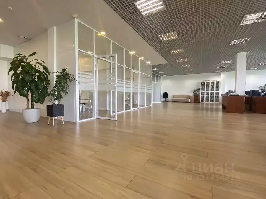 Офис в Санкт-Петербург ул. Маршала Тухачевского, 22 (327 м) - Фото 1
