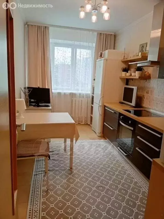 1-комнатная квартира: Тюмень, улица Газовиков, 41/1 (42.7 м) - Фото 2