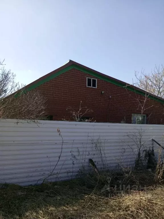 Дом в Челябинская область, Октябрьский район, Никольское с/пос, с. ... - Фото 1