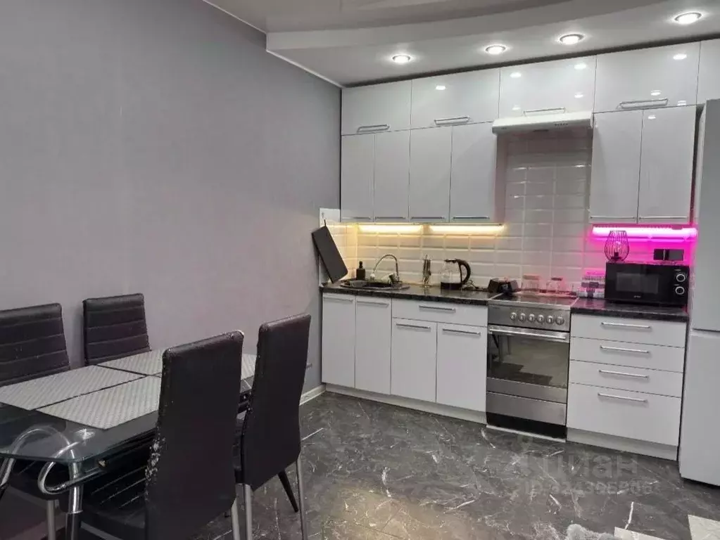 3-к кв. Иркутская область, Иркутск ул. Розы Люксембург, 351 (48.0 м) - Фото 1