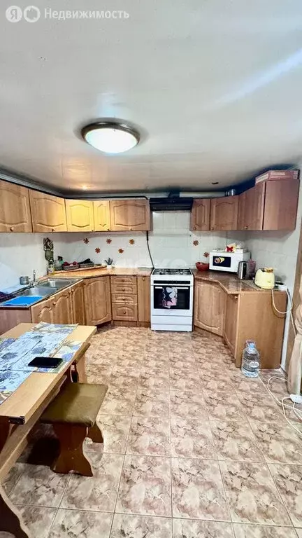 3-комнатная квартира: Симферополь, улица Фурманова, 19 (74.7 м) - Фото 1