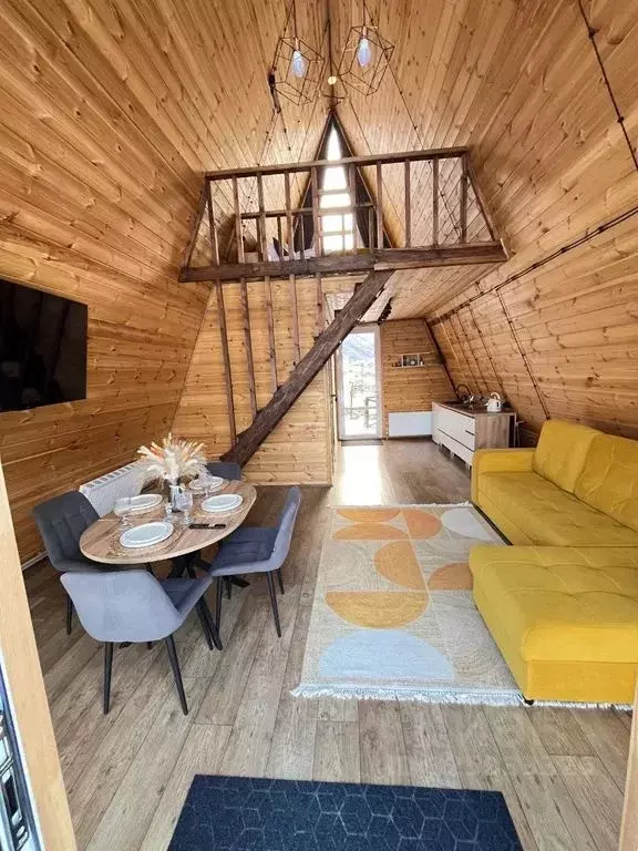 Дом в Кабардино-Балкария, Черекский район, с. Верхняя Балкария ул. ... - Фото 2