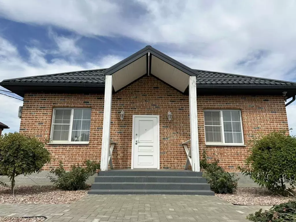 Дом в Адыгея, Тахтамукайский район, Энемское городское поселение, ... - Фото 2