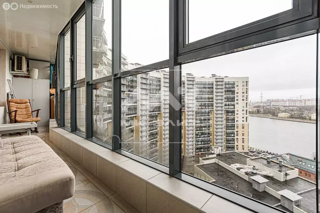 3-комнатная квартира: Санкт-Петербург, проспект Обуховской Обороны, ... - Фото 1