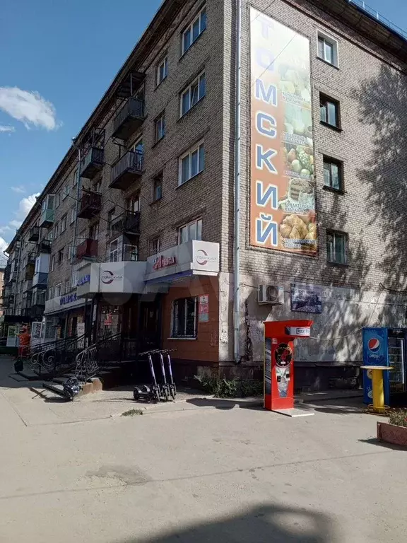 Комната 17 м в 4-к., 2/5 эт. - Фото 0