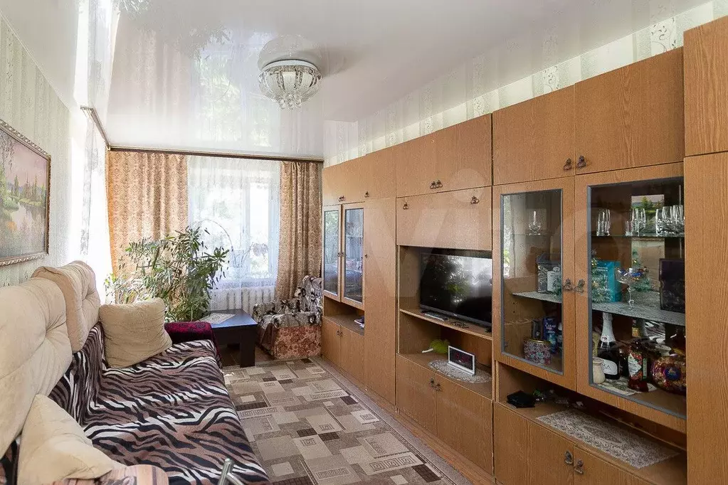 Комната 16,5 м в 1-к., 4/5 эт. - Фото 0