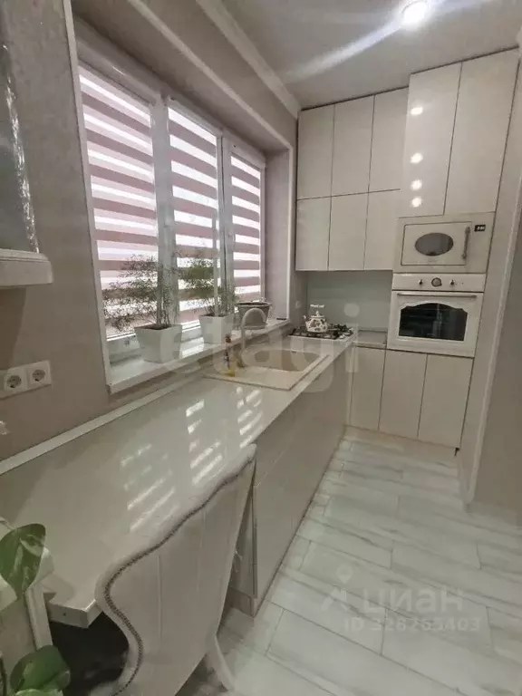 1-к кв. Северная Осетия, Владикавказ ул. Зураба Магкаева, 83к5А (48.0 ... - Фото 2