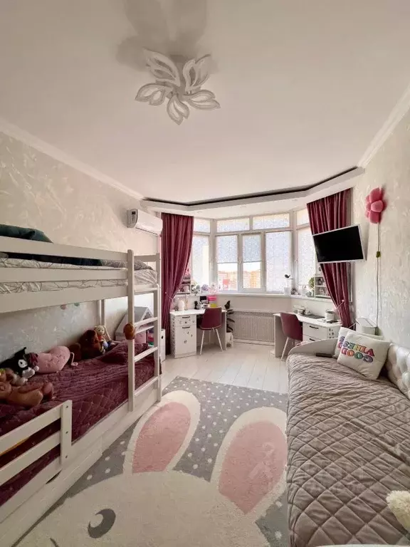 2-к кв. Оренбургская область, Оренбург Салмышская ул., 61 (62.0 м) - Фото 0