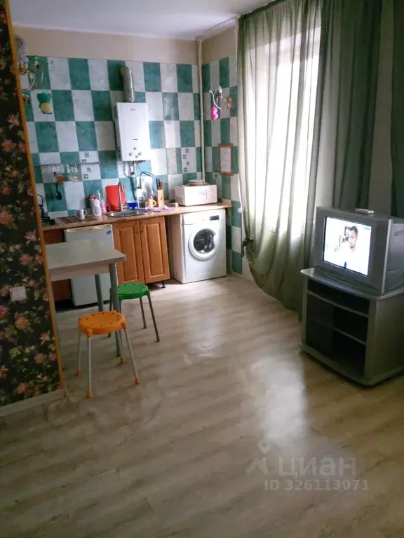 1-к кв. Крым, Симферополь ул. Гагарина, 13 (35.0 м) - Фото 1