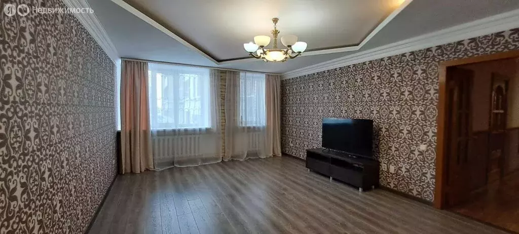 3-комнатная квартира: Казань, Гвардейская улица, 16 (112.7 м) - Фото 1