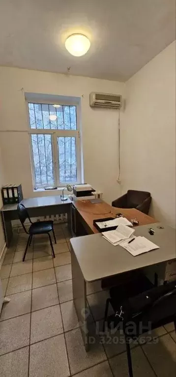 Офис в Волгоградская область, Волгоград ул. Бахтурова, 10А (13 м) - Фото 2