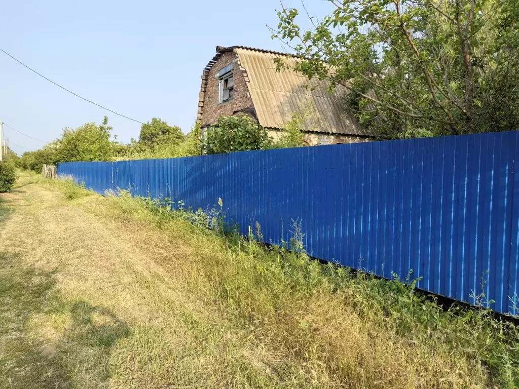Дом в Волгоградская область, Светлоярский район, Червленовское с/пос, ... - Фото 1