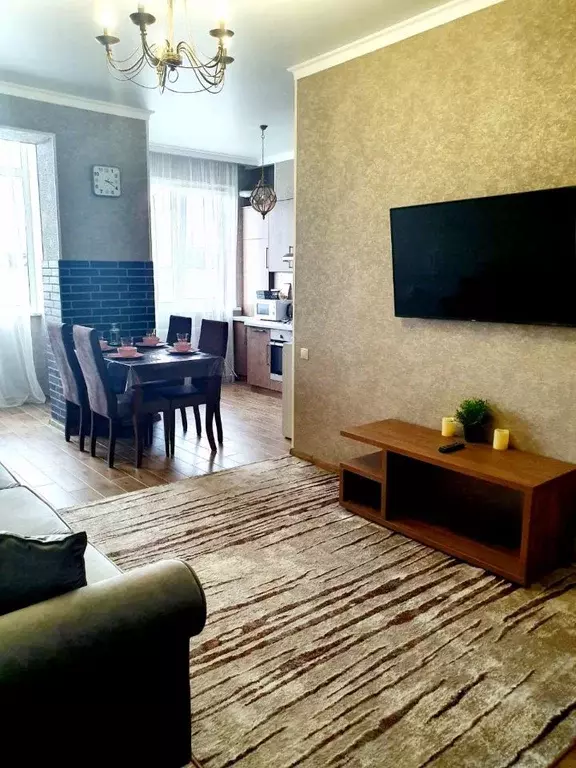 2-к кв. Кабардино-Балкария, Нальчик ул. Толстого, 180Б (76.0 м) - Фото 1