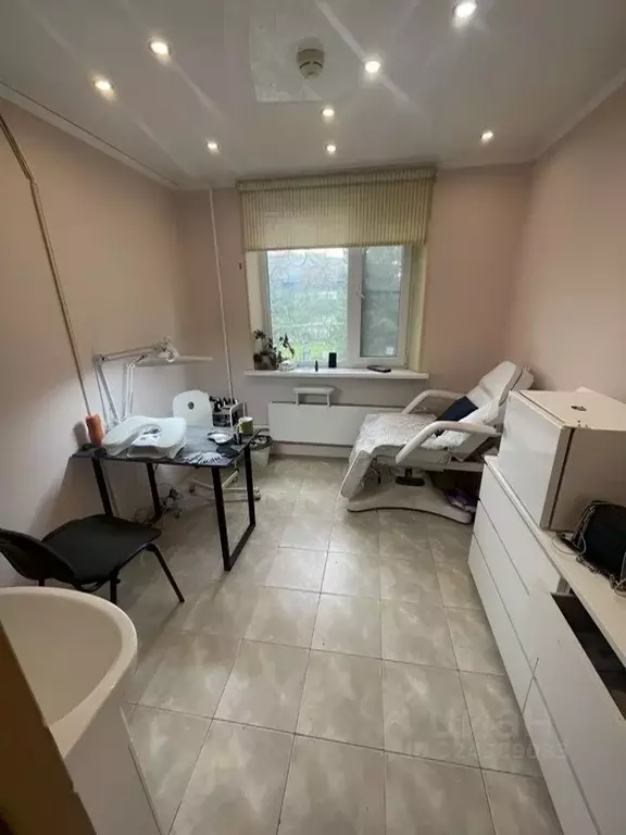 Помещение свободного назначения в Московская область, Лобня ул. ... - Фото 2