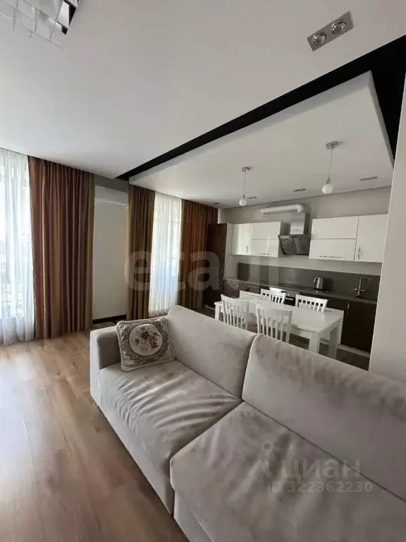 3-к кв. Татарстан, Казань ул. Баки Урманче, 7 (90.0 м) - Фото 1